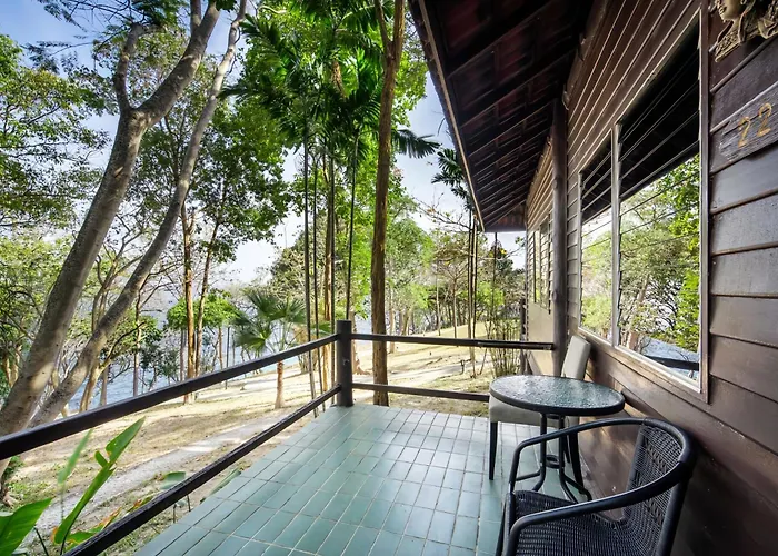 Hoteles en Ko Racha Yai