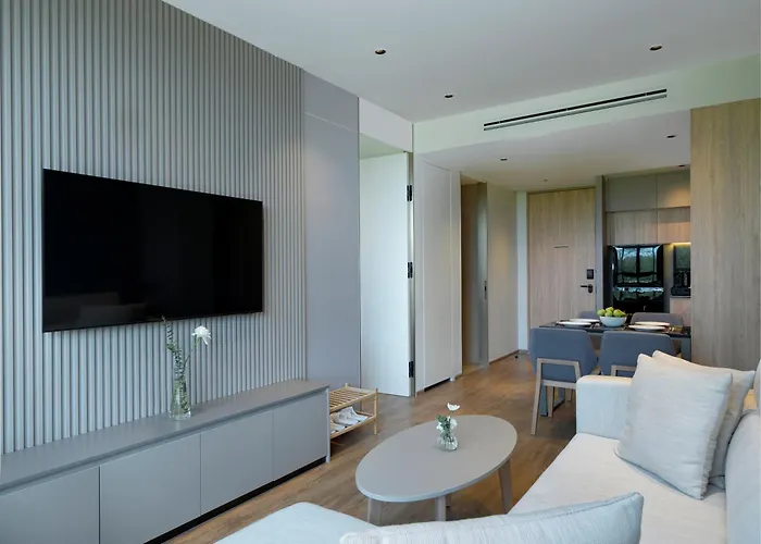 La Green Hotel & Residence Bang Tao Beach 