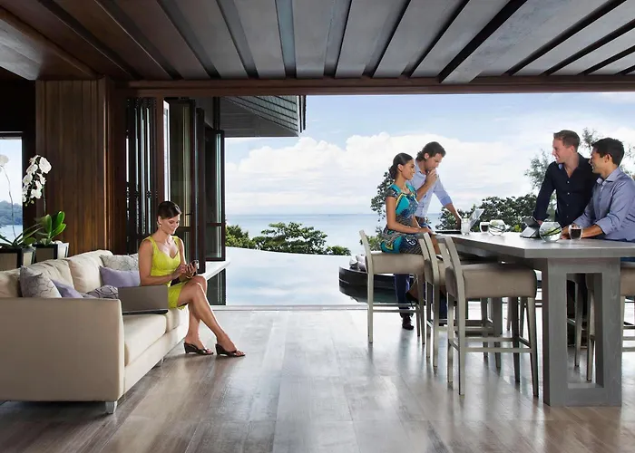 Hotell i Nai Thon Beach