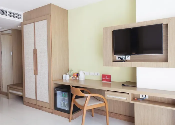 Zen Premium Marlin Plaza Patong Hotell