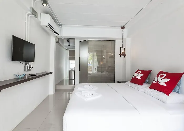Zen Rooms Basic Nanai Phuket Patong