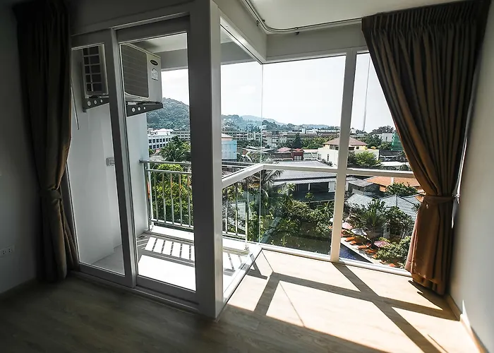 Ozone Condotel Kata Beach Phuket admite animales