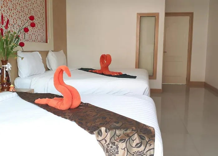 Red Sapphire Hotel Patong admite animales