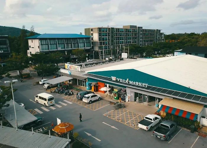 Pet friendly The Aristo Beach By Holy Cow, Studio, Construction View Surin Beach 