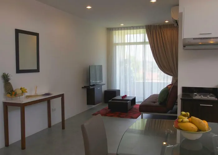 Living Muai Thai Phuket