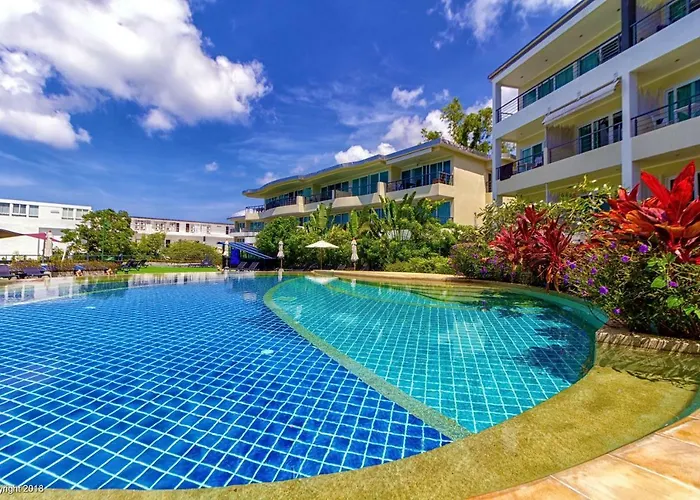 Premium Two-Bedroom Karon Butterfly Suite With Panoramic Sea Views" che accetta animali