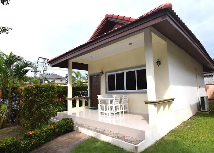 Phuket Airport Villa Ban Bo Han