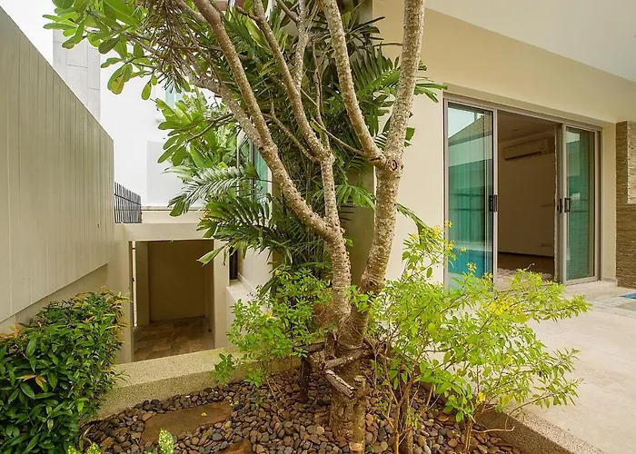 Shanti Estate By Tropiclook Phuket