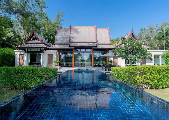 Double Pool Villas By Banyan Tree Bang Tao Beach 